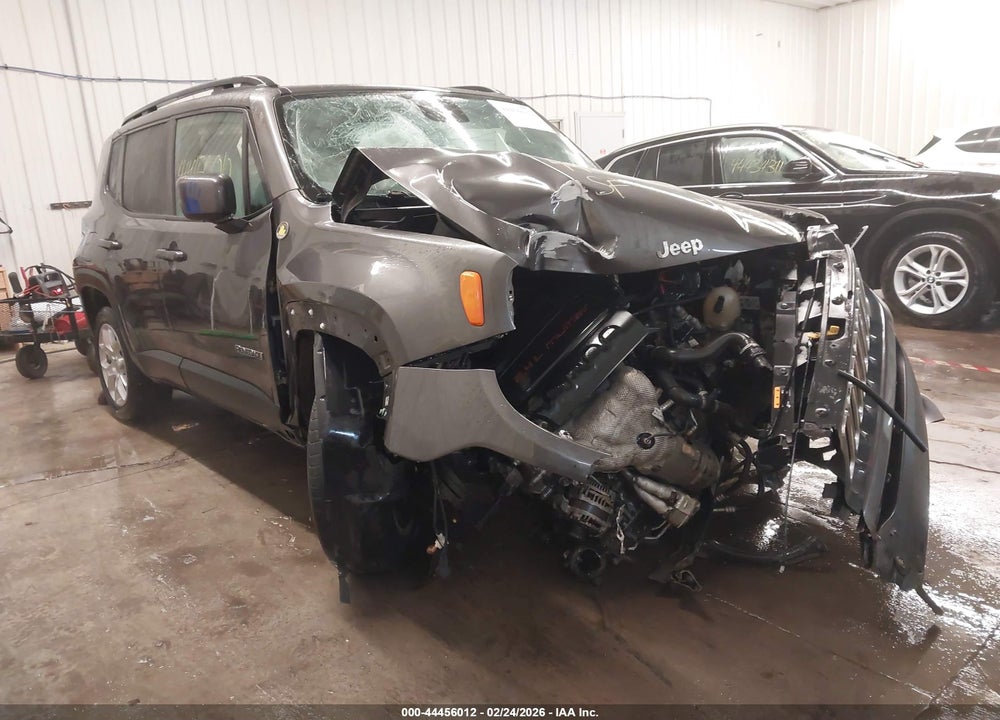 2017 JEEP RENEGADE LATITUDE 4X4 VIN: ZACCJBBB0HPF18796