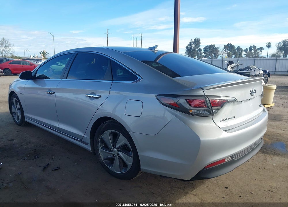 2016 HYUNDAI SONATA HYBRID LIMITED VIN: KMHE34L19GA030414
