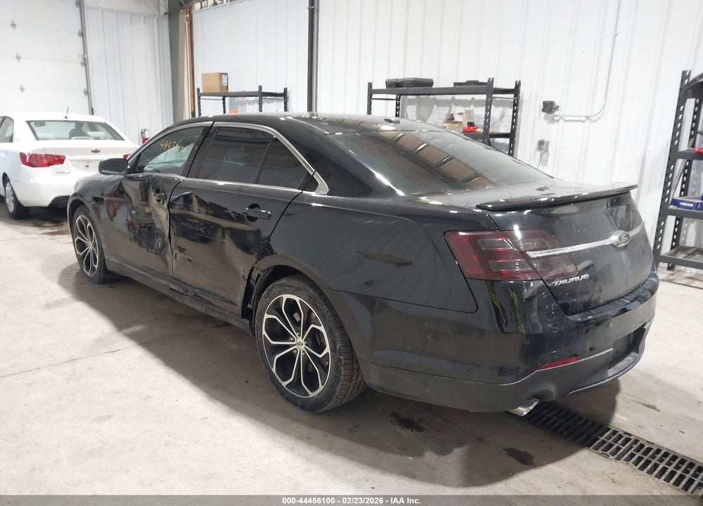 2018 FORD TAURUS SHO VIN: 1FAHP2KT3JG108919