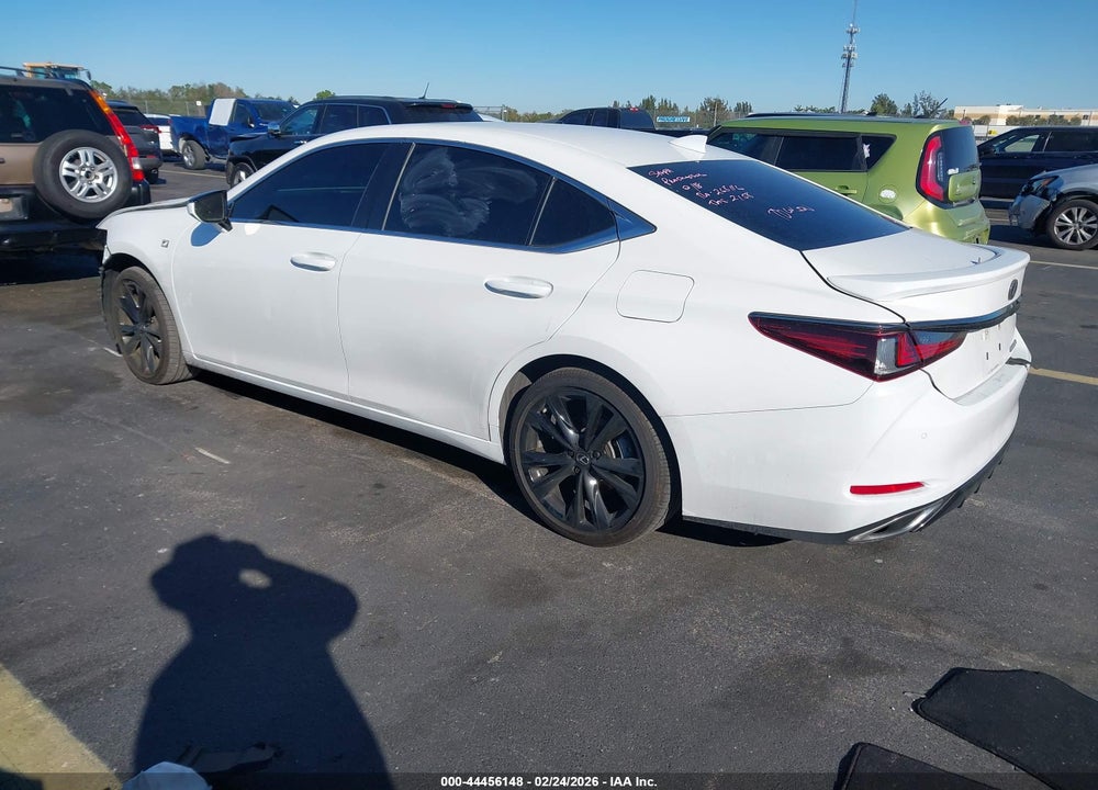 2024 LEXUS ES 350 F SPORT HANDLING VIN: 58AJZ1B17RU181680