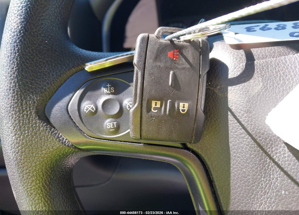 2018 CHEVROLET SILVERADO 1500 CUSTOM VIN: 3GCUKPEC2JG602838