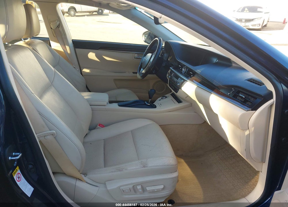 2013 LEXUS ES 350 VIN: JTHBK1GG2D2058406