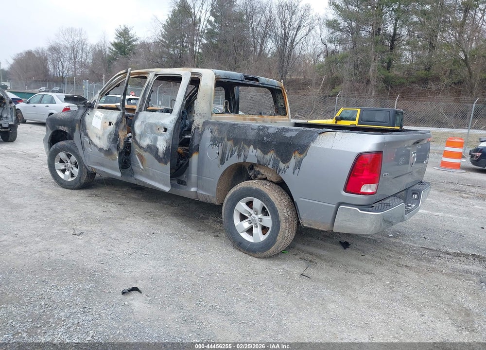 2022 RAM 1500 CLASSIC VIN: 1C6RR7LGXNS210106