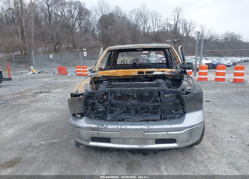 2022 RAM 1500 CLASSIC VIN: 1C6RR7LGXNS210106