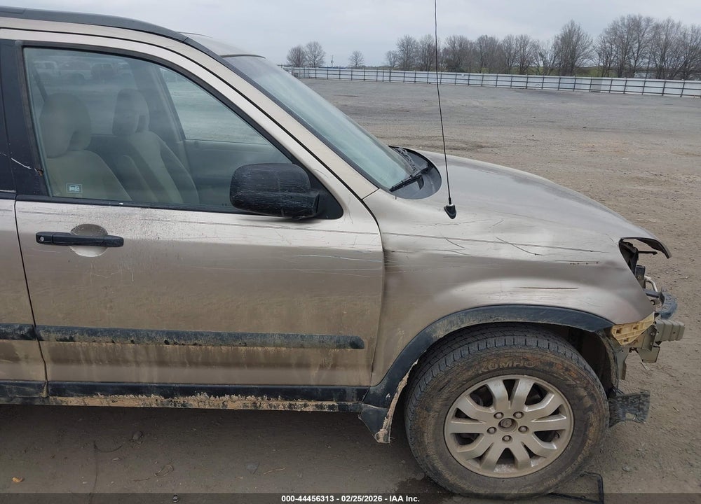 2005 HONDA CR-V EX VIN: JHLRD78835C062550