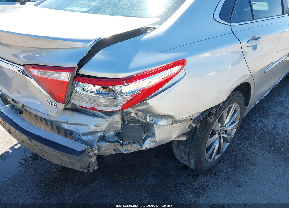 2015 TOYOTA CAMRY XLE V6 VIN: 4T1BK1FK5FU566959