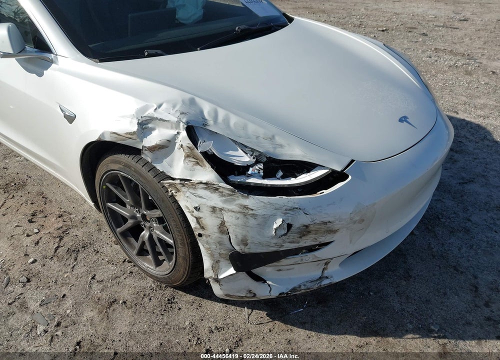2019 TESLA MODEL 3 LONG RANGE/PERFORMANCE VIN: 5YJ3E1EB2KF469237