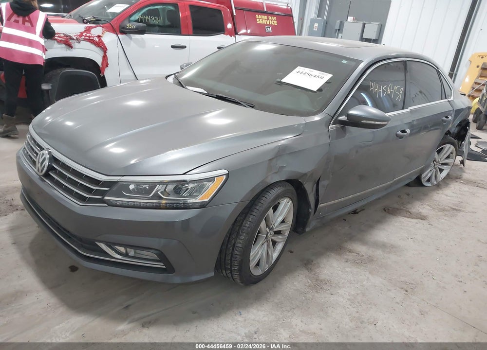 2016 VOLKSWAGEN PASSAT 1.8T SEL VIN: 1VWCT7A36GC063129