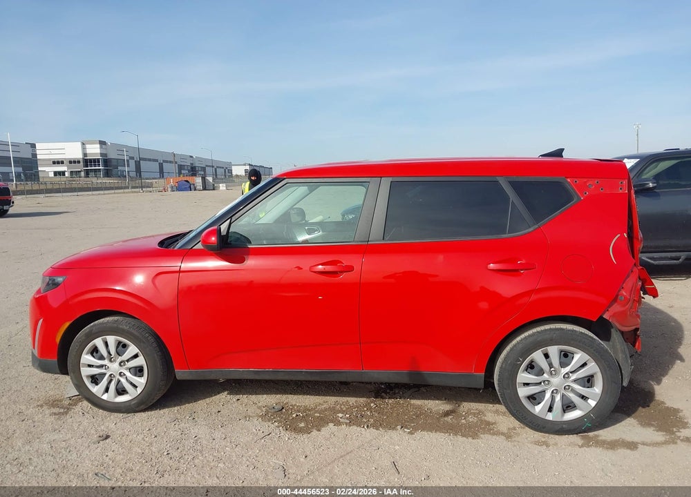 2023 KIA SOUL LX VIN: KNDJ23AU8P7197891