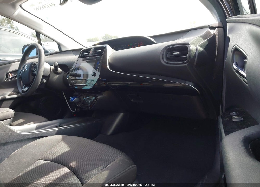 2019 TOYOTA PRIUS LE VIN: JTDKARFU3K3085132