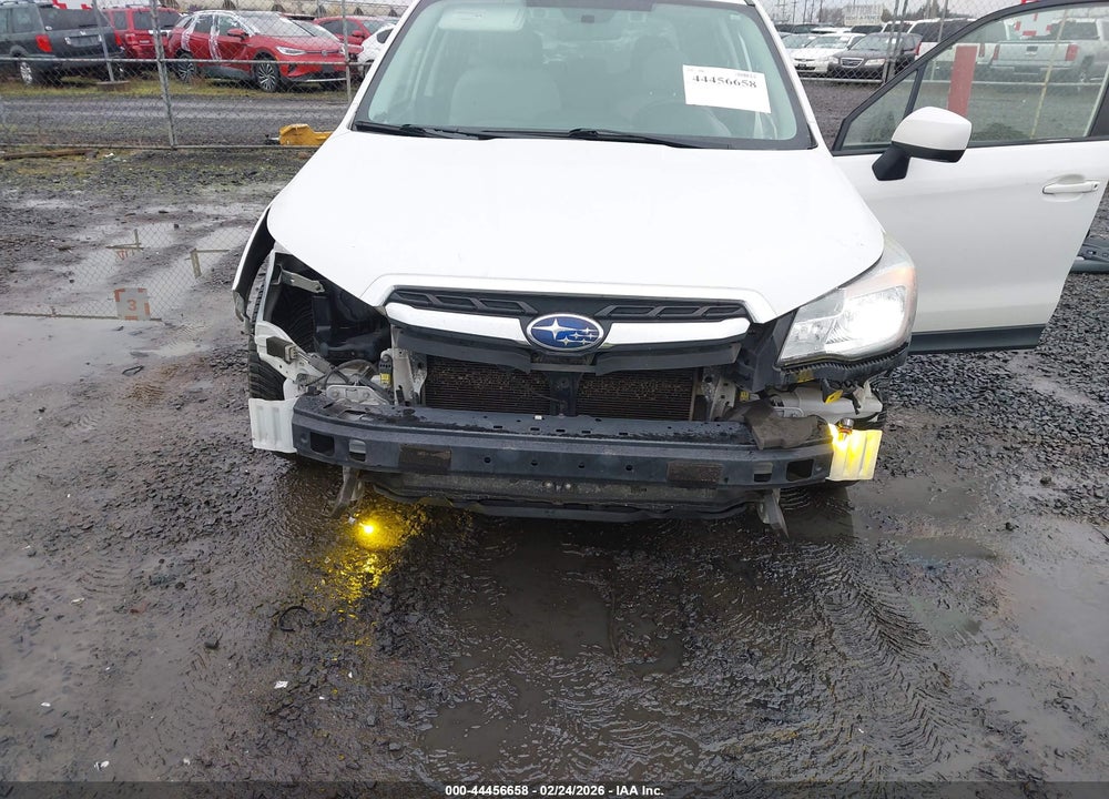 2018 SUBARU FORESTER 2.5I PREMIUM VIN: JF2SJAGC3JH482172