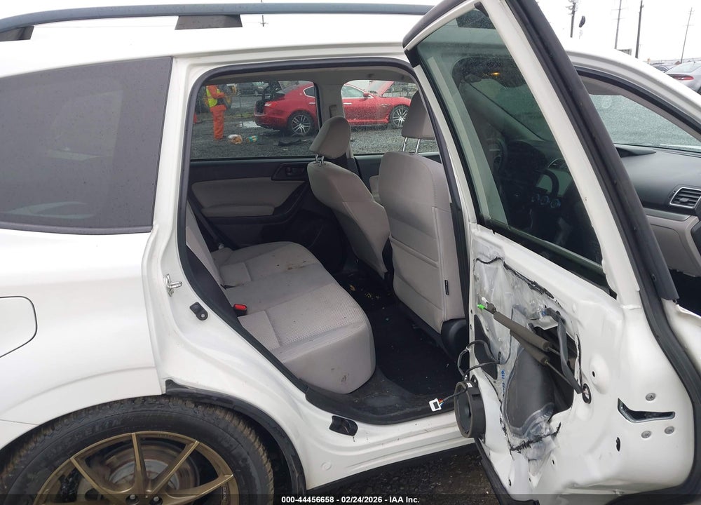 2018 SUBARU FORESTER 2.5I PREMIUM VIN: JF2SJAGC3JH482172