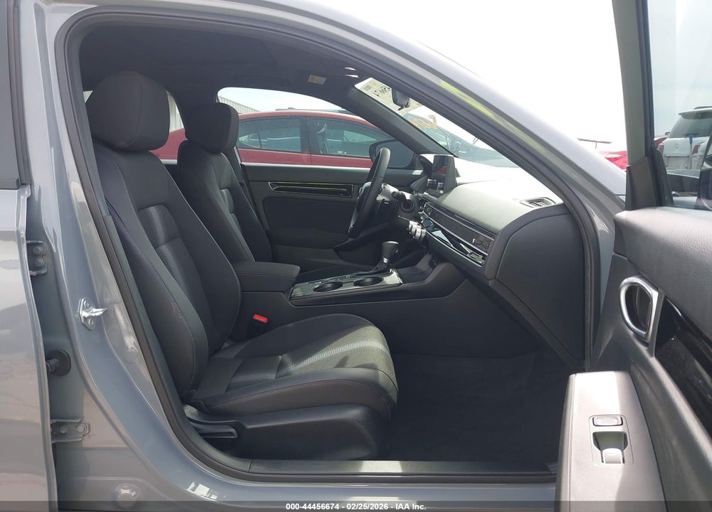 2025 HONDA CIVIC HYBRID SPORT VIN: 19XFL4H82SE016889