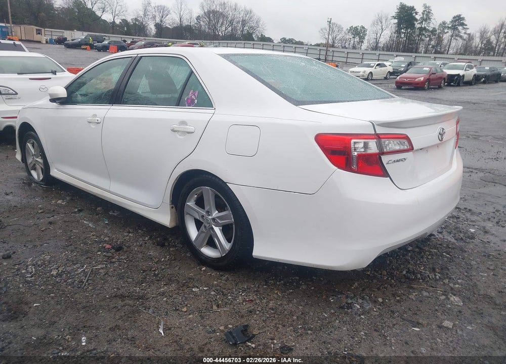 2014 TOYOTA CAMRY SE VIN: 4T1BF1FK0EU397677
