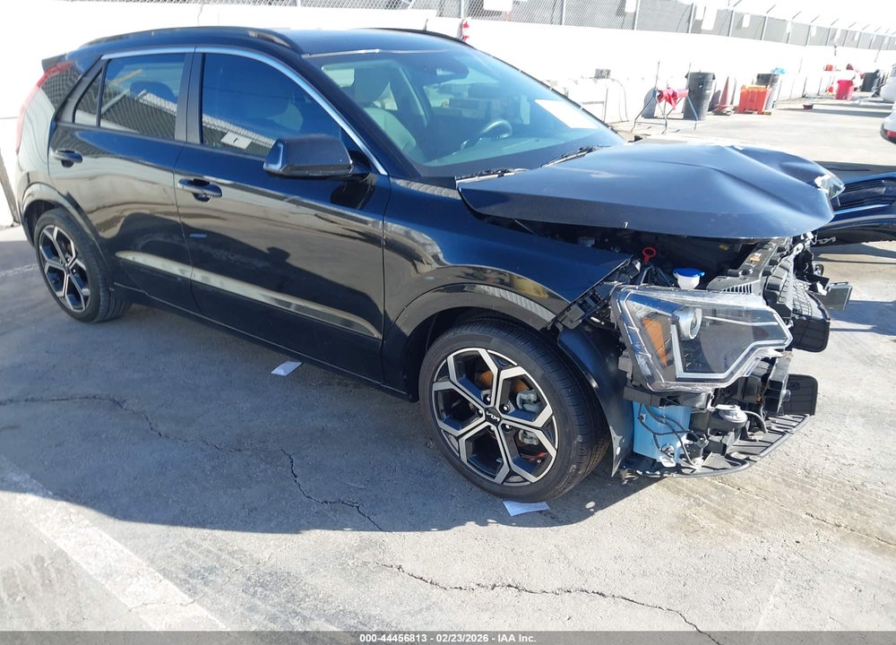 2023 KIA NIRO EX TOURING VIN: KNDCR3LE0P5053127