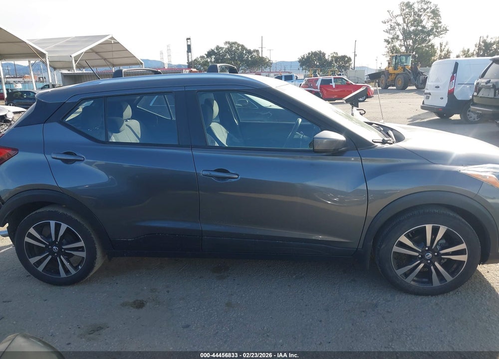 2019 NISSAN KICKS VIN: 3N1CP5CU4KL504824