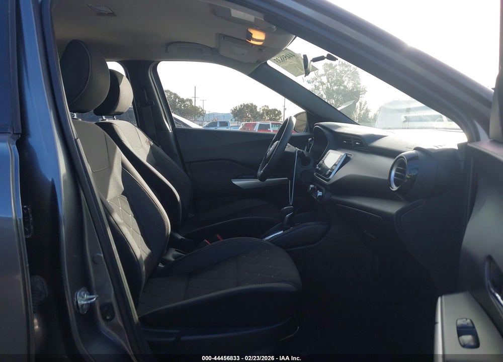 2019 NISSAN KICKS VIN: 3N1CP5CU4KL504824