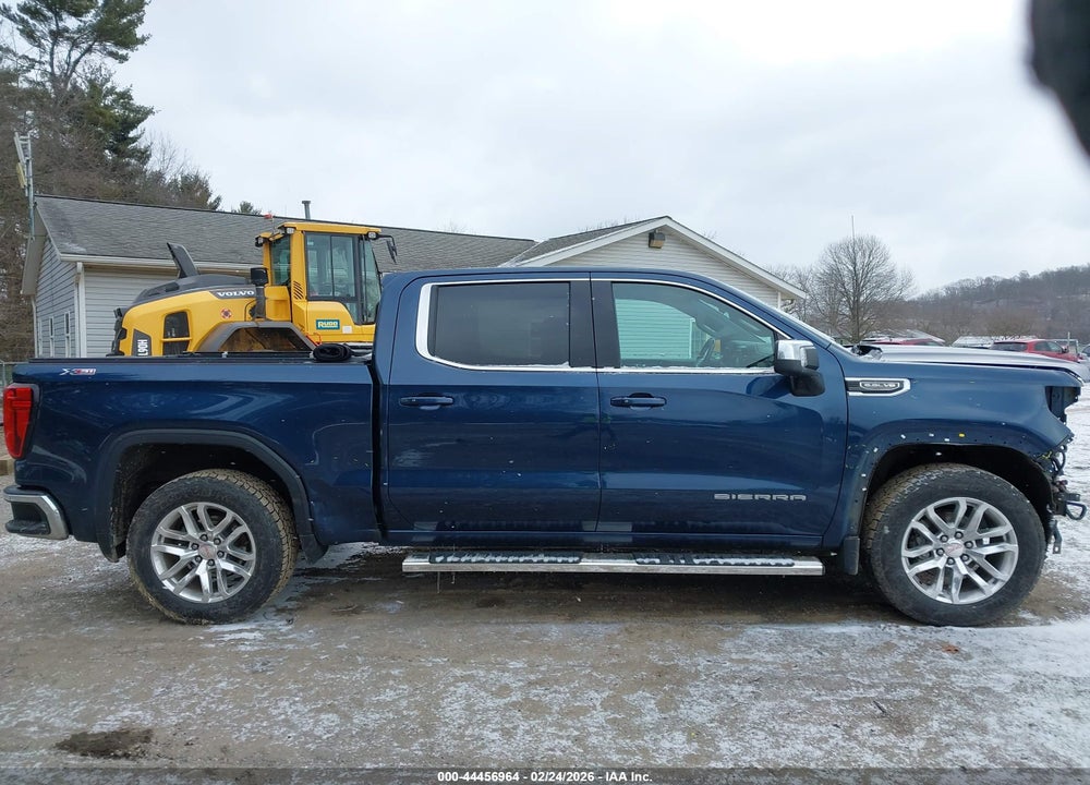 2021 GMC SIERRA 1500 4WD  SHORT BOX SLE VIN: 3GTU9BED8MG272991