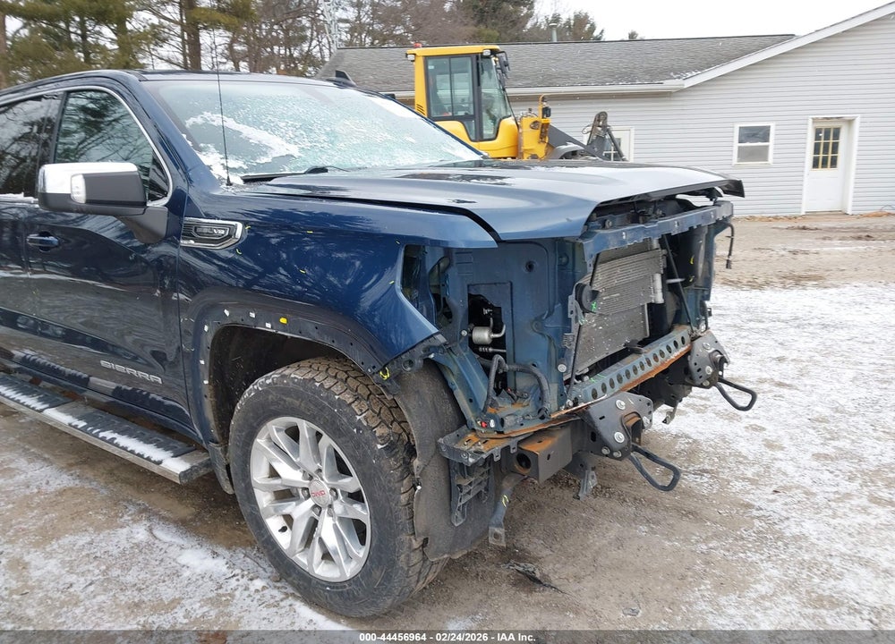 2021 GMC SIERRA 1500 4WD  SHORT BOX SLE VIN: 3GTU9BED8MG272991