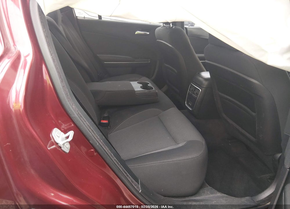 2017 DODGE CHARGER SE RWD VIN: 2C3CDXBG0HH654593
