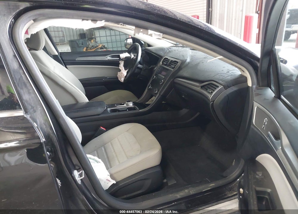2020 FORD FUSION S VIN: 3FA6P0G77LR170150