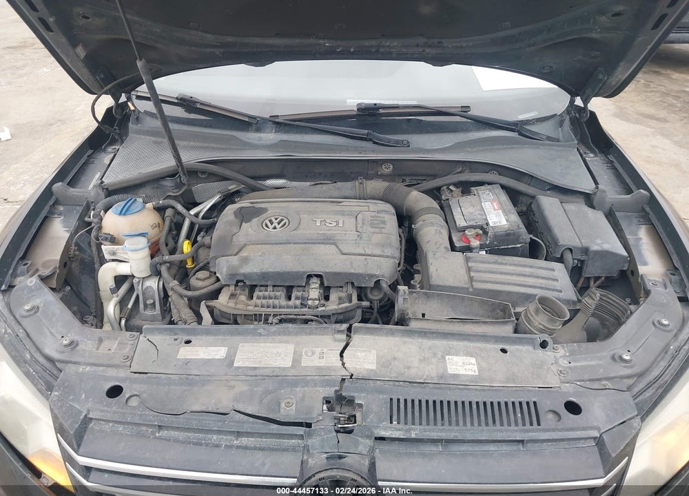 2014 VOLKSWAGEN PASSAT 1.8T SE VIN: 1VWBS7A31EC062577