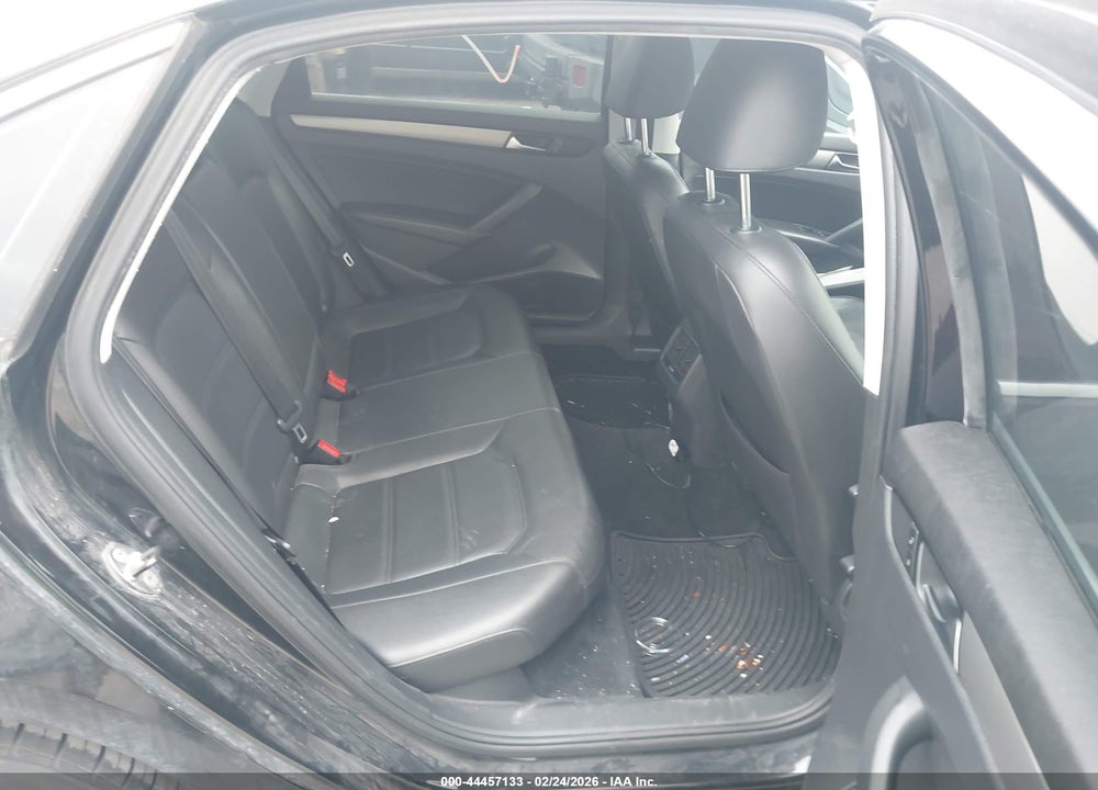 2014 VOLKSWAGEN PASSAT 1.8T SE VIN: 1VWBS7A31EC062577