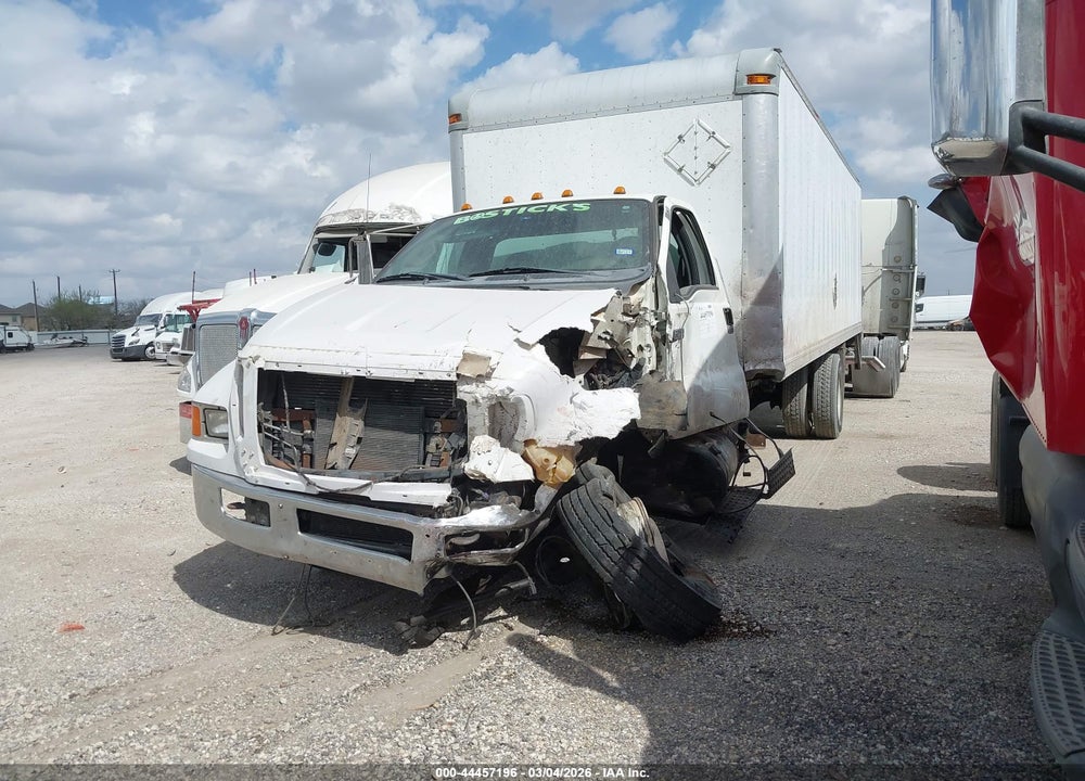 2011 FORD F-750 XL/XLT VIN: 3FRPF7FG4BV373033