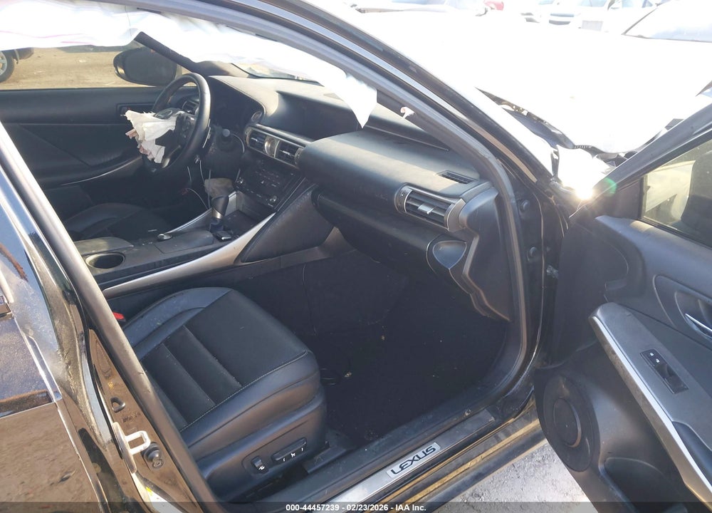 2015 LEXUS IS 350 VIN: JTHBE1D25F5016944