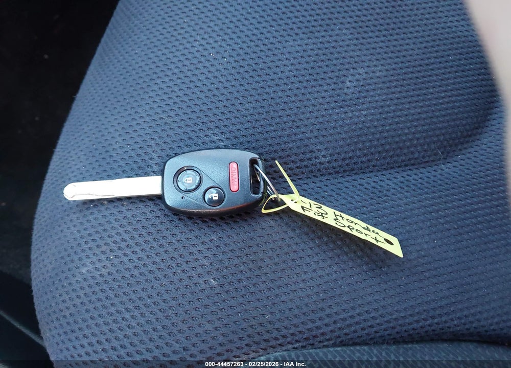 2013 HONDA FIT SPORT VIN: JHMGE8H53DC062803