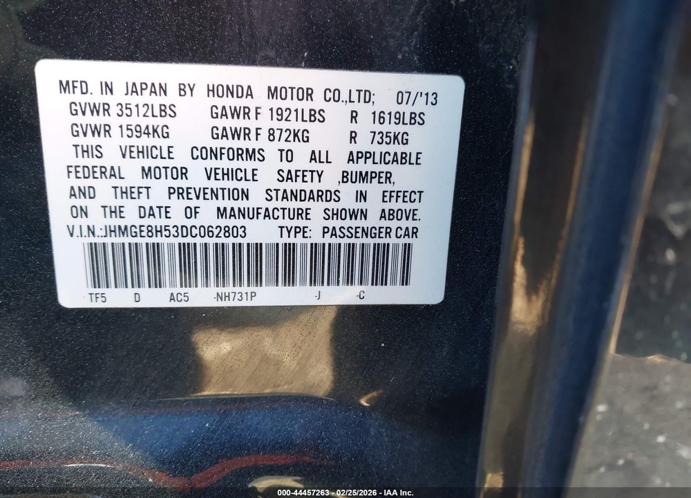 2013 HONDA FIT SPORT VIN: JHMGE8H53DC062803