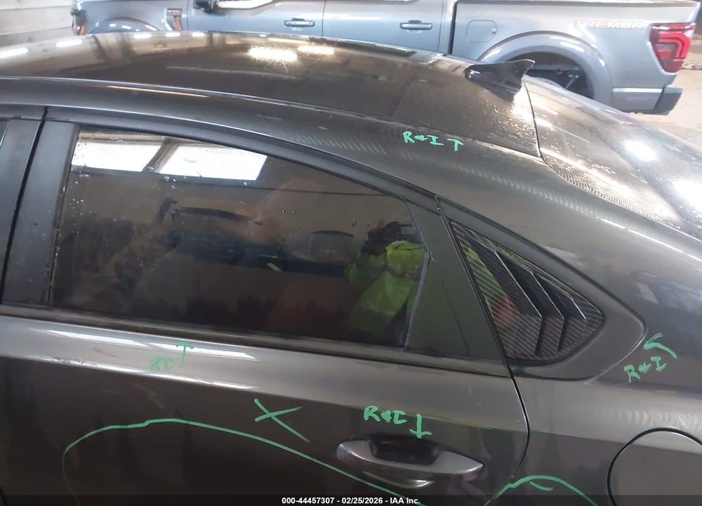 2019 KIA FORTE LXS VIN: 3KPF24AD8KE015398