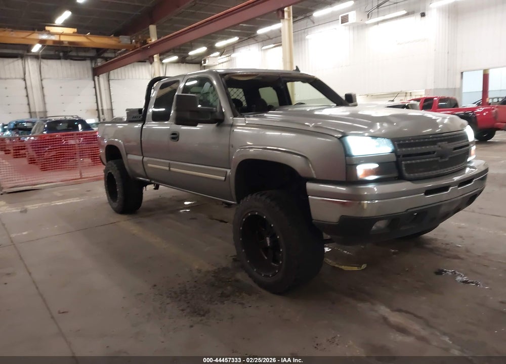 2006 CHEVROLET SILVERADO 1500 LT2 VIN: 1GCEK19B06Z247100