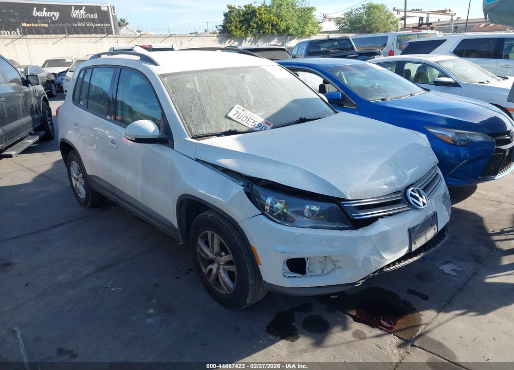2015 VOLKSWAGEN TIGUAN S VIN: WVGAV7AX6FW556650