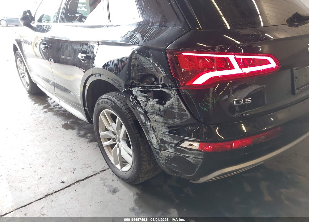 2020 AUDI Q5 PREMIUM 45 TFSI QUATTRO S TRONIC VIN: WA1ANAFY2L2042553