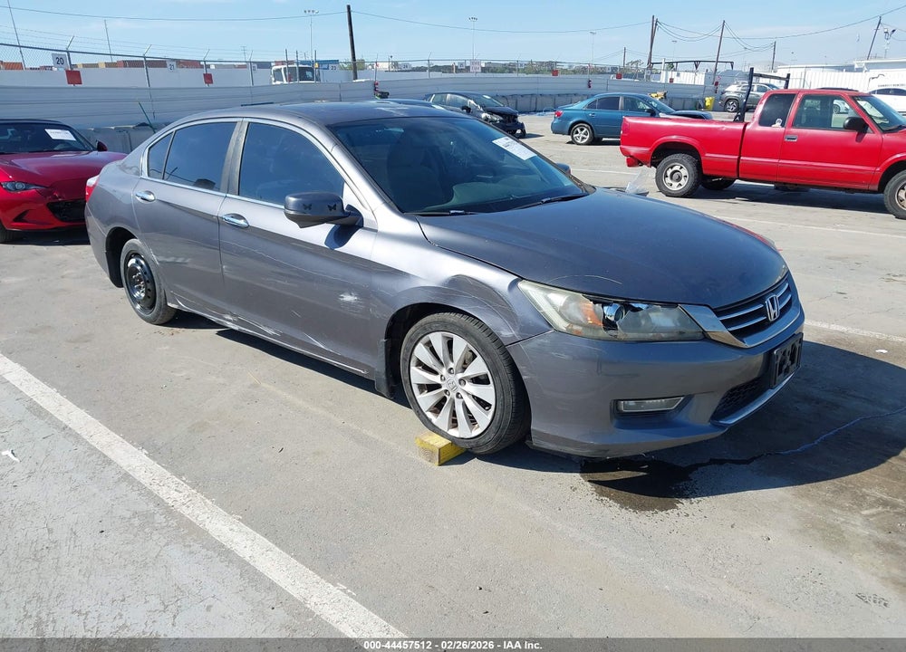 2013 HONDA ACCORD EX VIN: 1HGCR2F7XDA066852