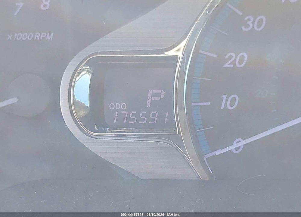 2011 TOYOTA SIENNA XLE VIN: 5TDDK3DC5BS008063