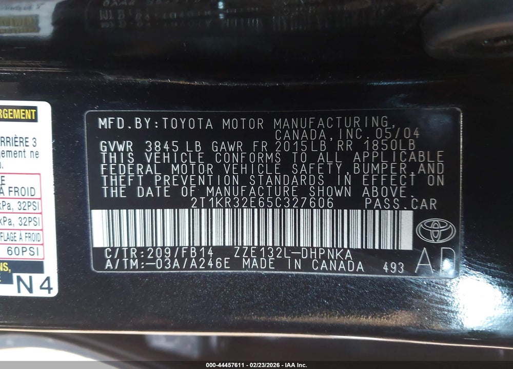 2005 TOYOTA MATRIX XR VIN: 2T1KR32E65C327606