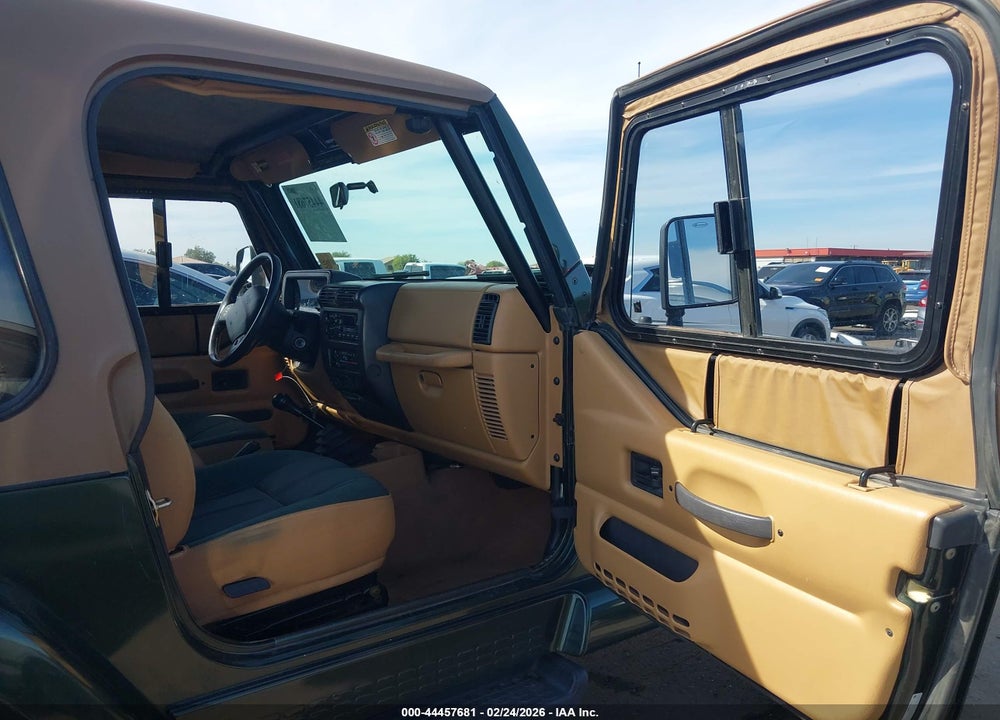 1998 JEEP WRANGLER SAHARA VIN: 1J4FY49S8WP730621