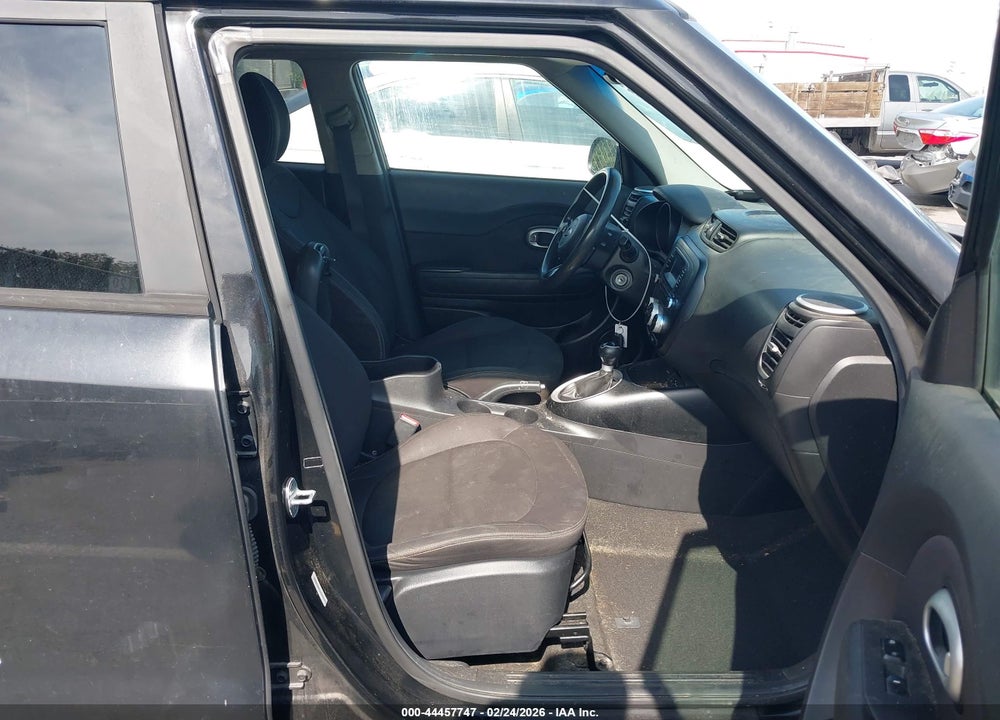 2015 KIA SOUL VIN: KNDJN2A21F7760746