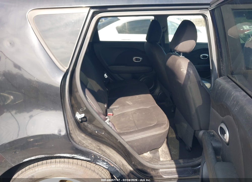 2015 KIA SOUL VIN: KNDJN2A21F7760746