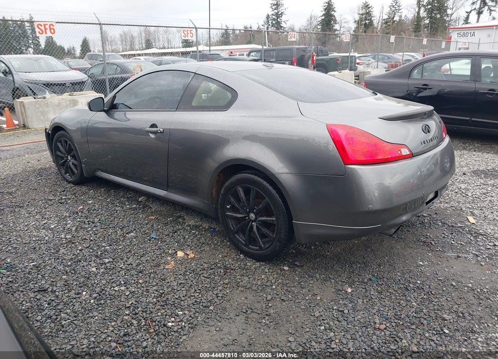 2011 INFINITI G37X VIN: JN1CV6EL2BM263612