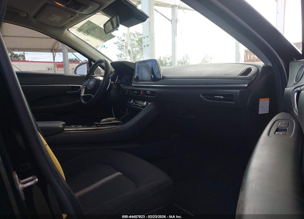2023 HYUNDAI SONATA HYBRID BLUE VIN: KMHL24JJXPA060664