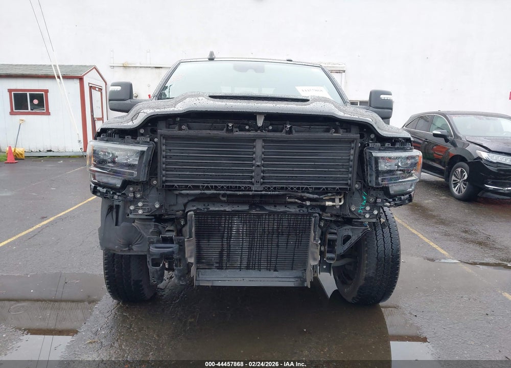 2024 RAM 2500 LIMITED  4X4 6'4 BOX VIN: 3C6UR5TL1RG160169