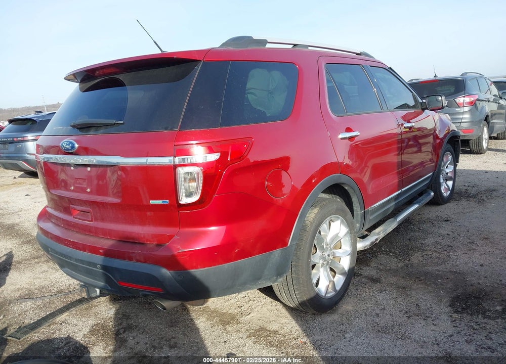 2015 FORD EXPLORER XLT VIN: 1FM5K8D86FGC49221