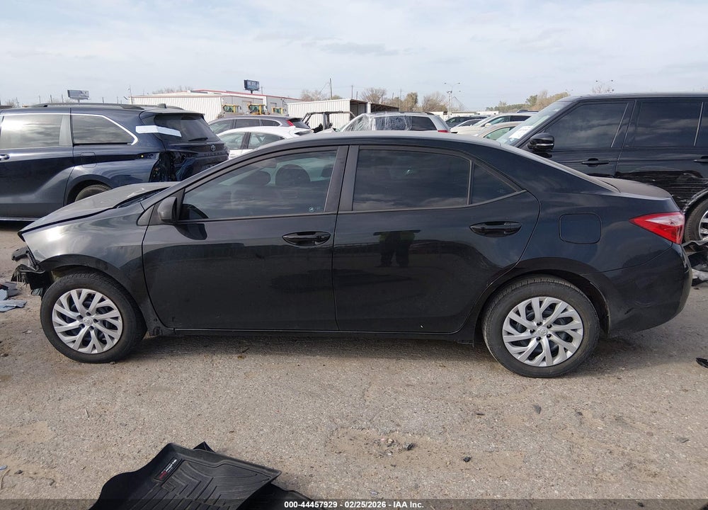 2019 TOYOTA COROLLA LE VIN: 5YFBURHE6KP897349