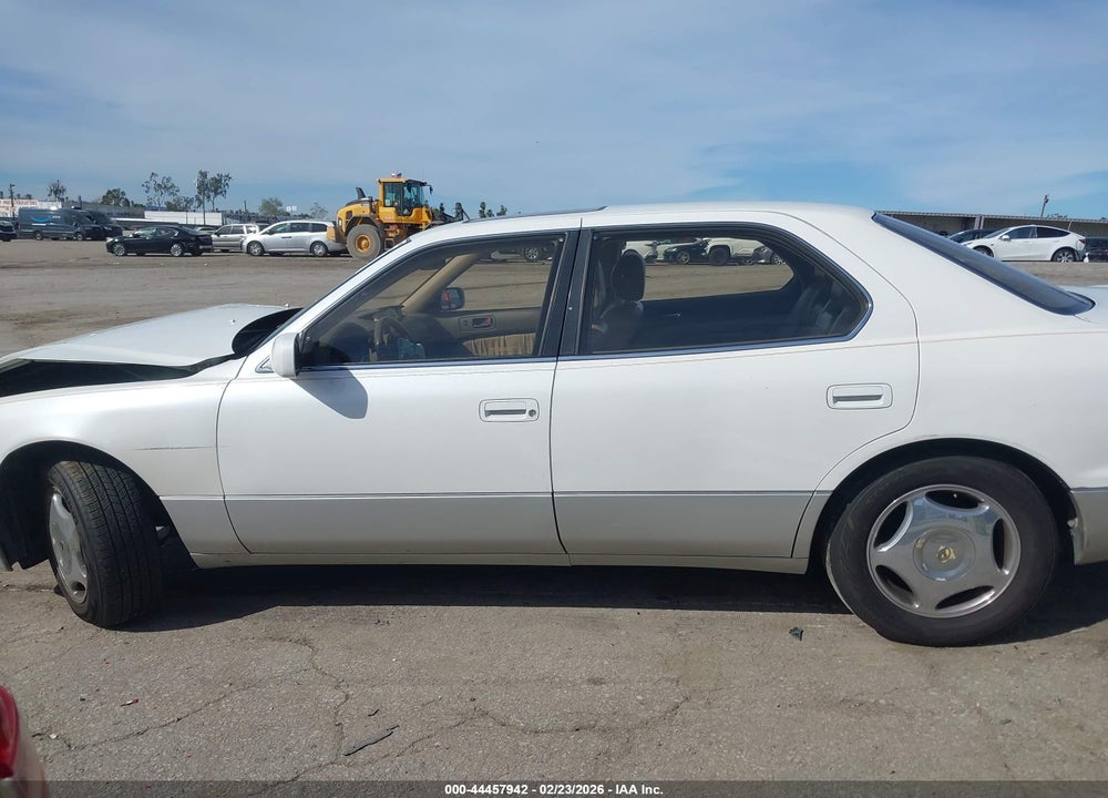 2000 LEXUS LS 400 VIN: JT8BH28F1Y0180458