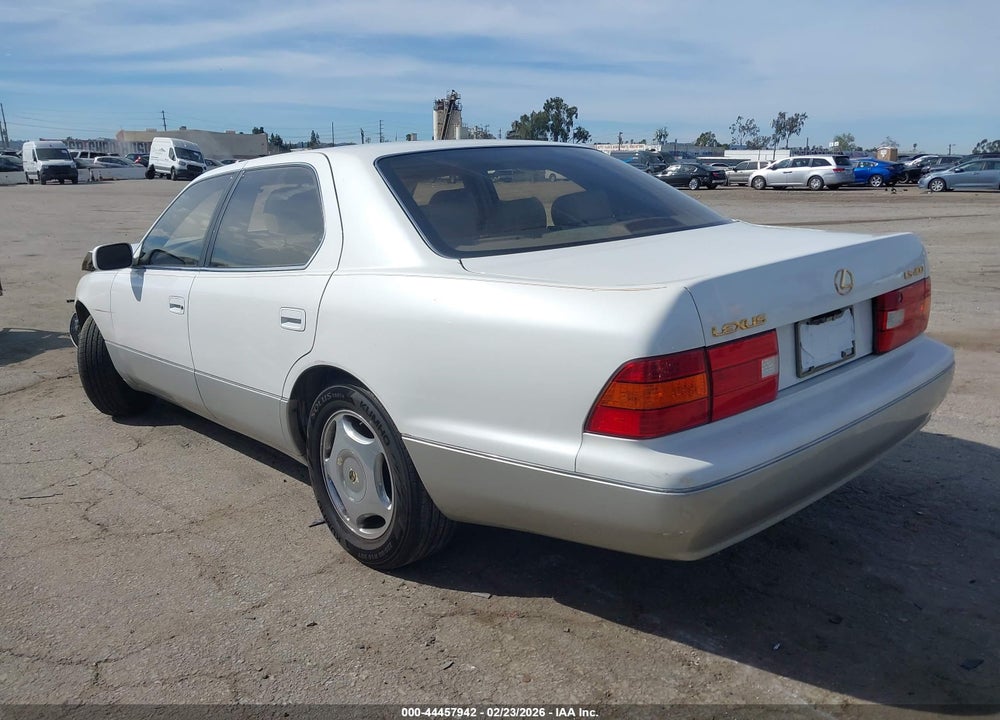 2000 LEXUS LS 400 VIN: JT8BH28F1Y0180458
