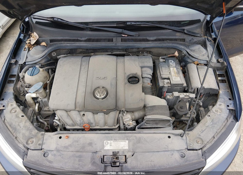 2011 VOLKSWAGEN JETTA 2.5L SE VIN: 3VWDX7AJ3BM089976