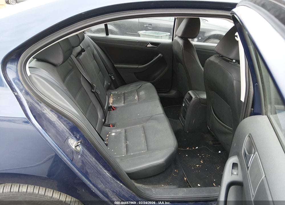 2011 VOLKSWAGEN JETTA 2.5L SE VIN: 3VWDX7AJ3BM089976